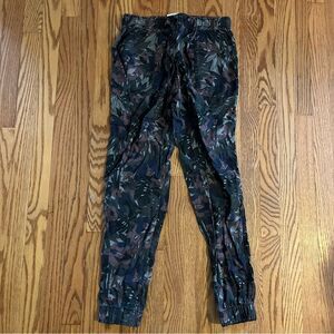 C&C California Floral Cargo Jogger Pants